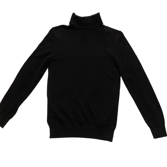 H&M Turtle Neck Shirt - Picture 2 of 8